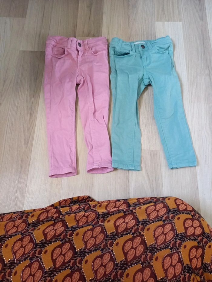 Lot de 2 skinny taille 3 ans