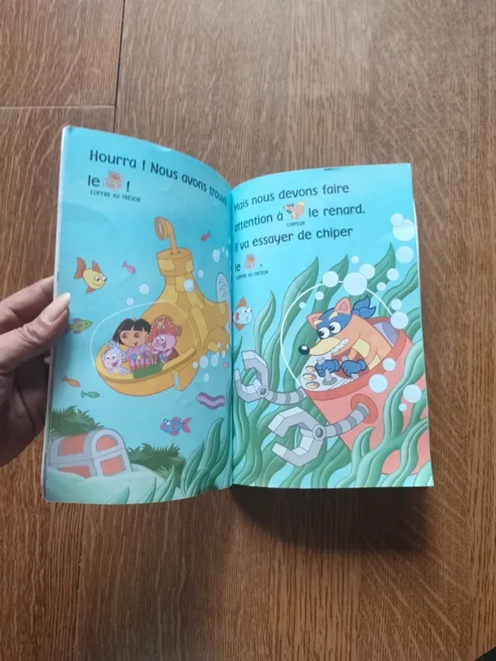 Livre Dora et le sous-marin - photo numéro 17