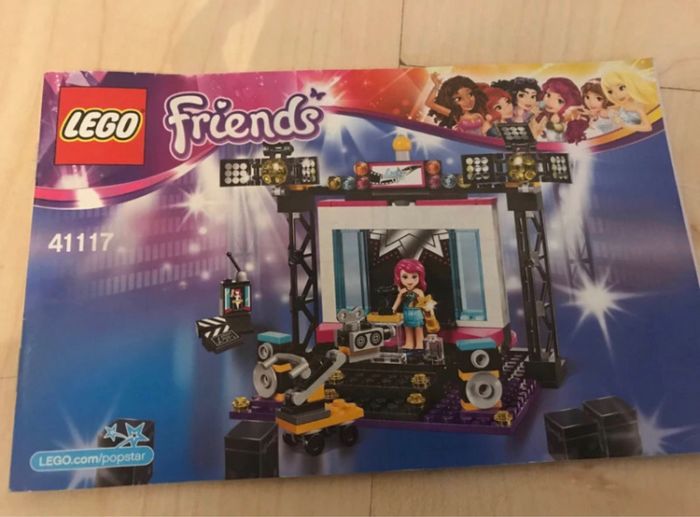 Lego Friends 4117 : Le plateau TV popstar - photo numéro 4