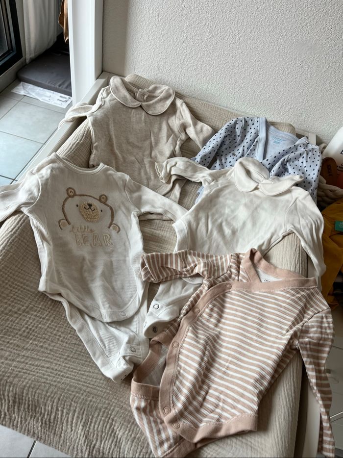 Lot de vêtement bébé garçon de 0 à 6 mois - photo numéro 7