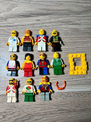 Lot de 11 figurines action figure vintage lego legoland mini figure mini fig anciennes
