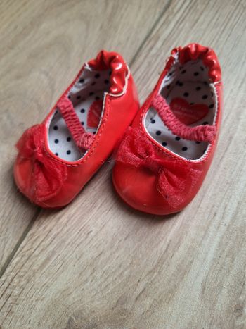 Chaussures rouges bébé fille 0/3 mois