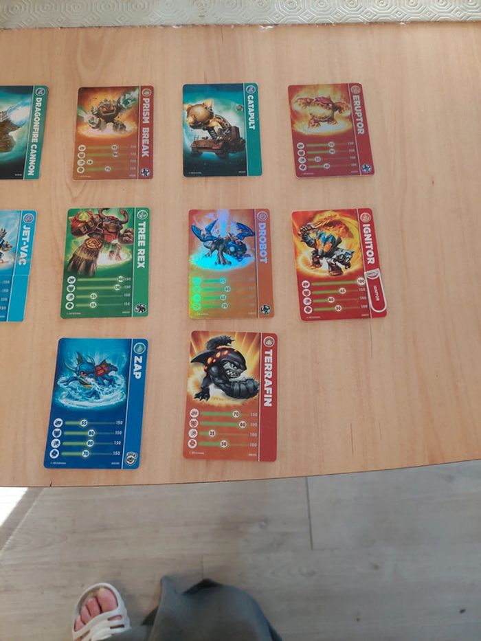 Lot de 10 cartes skylanders - photo numéro 2
