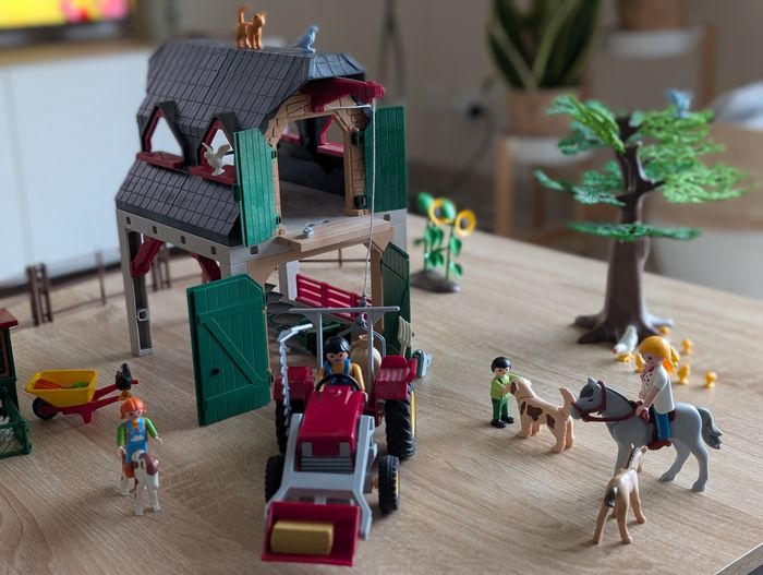 Playmobil 4066 Ferme avec tracteur - photo numéro 2