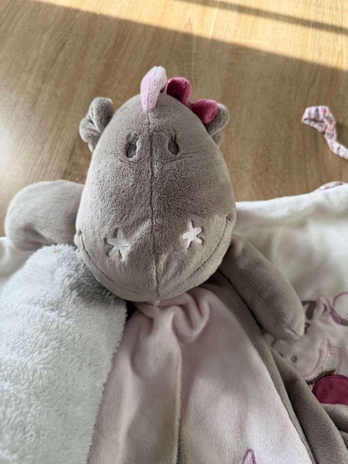 Tour de lit - photo numéro 5