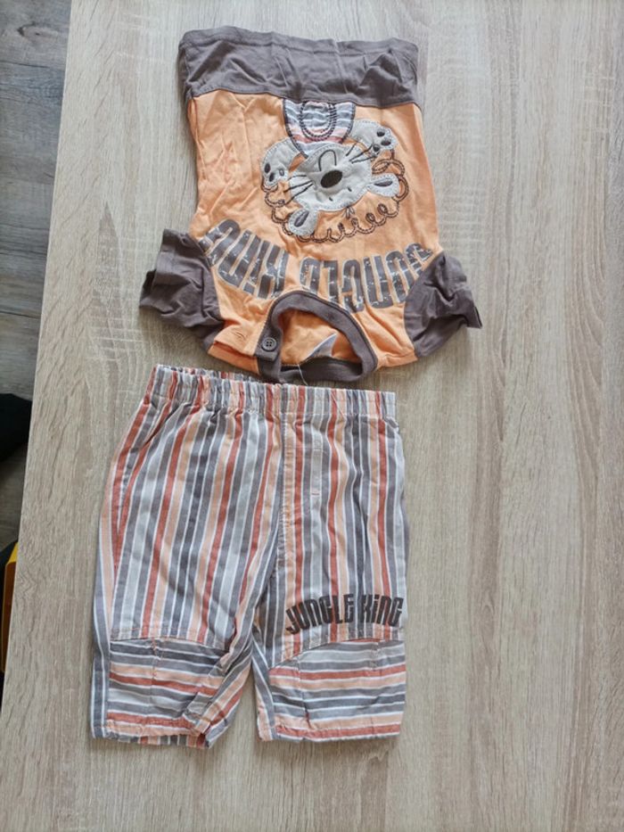 Ensemble short + t-shirt 6 mois