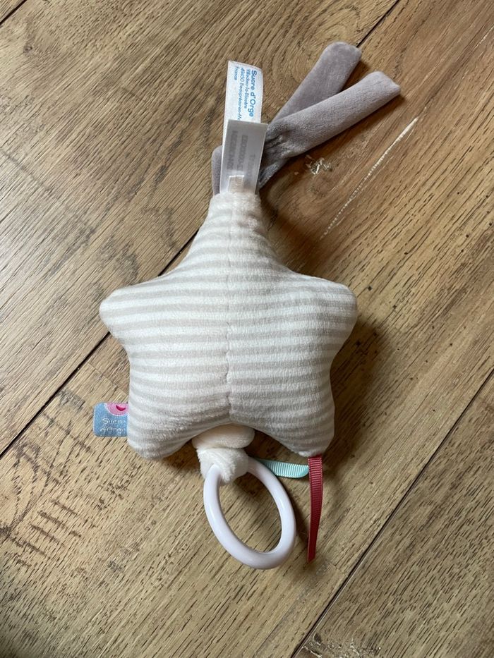 Boîte à musique suspendu - photo numéro 2