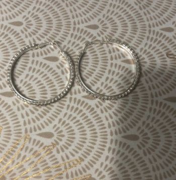 Boucle oreille strass