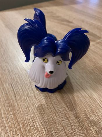 Chien du dessin animé Vampirina