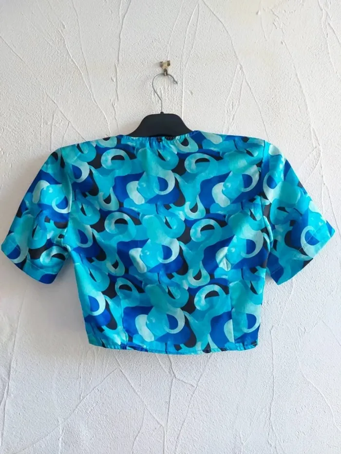 Top coloré PrettyLittleThing Taille 36 - photo numéro 6
