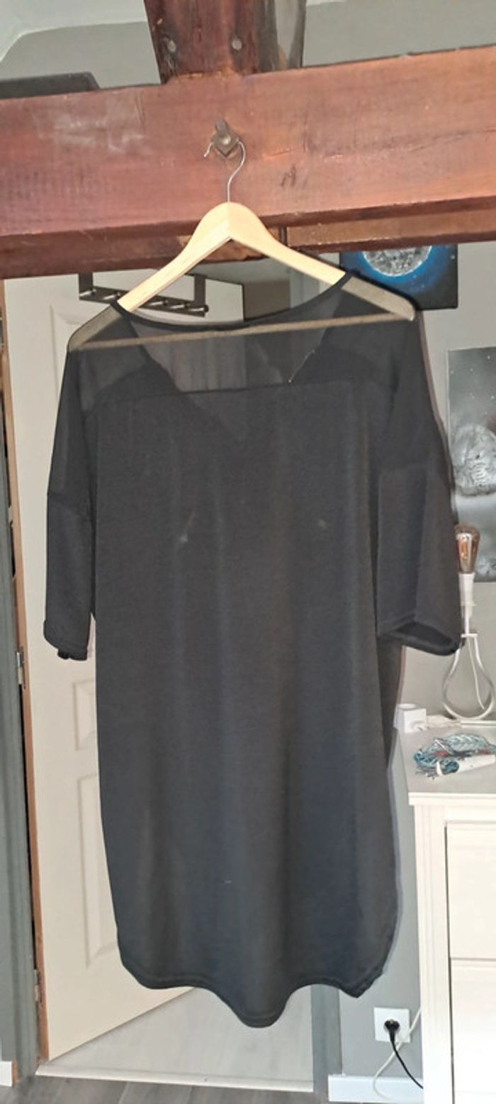 T-shirt blouse noir. TQF. Taille 54/56 - photo numéro 2