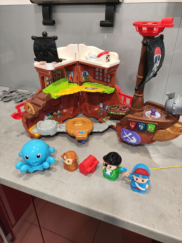 Bateau Pirate VTech Tut Tut Copains – Très bon état - photo numéro 3