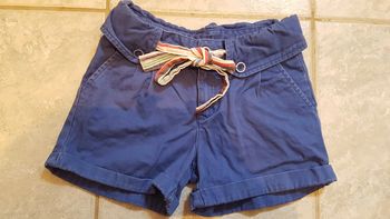 Short avec ceinture 8 ans