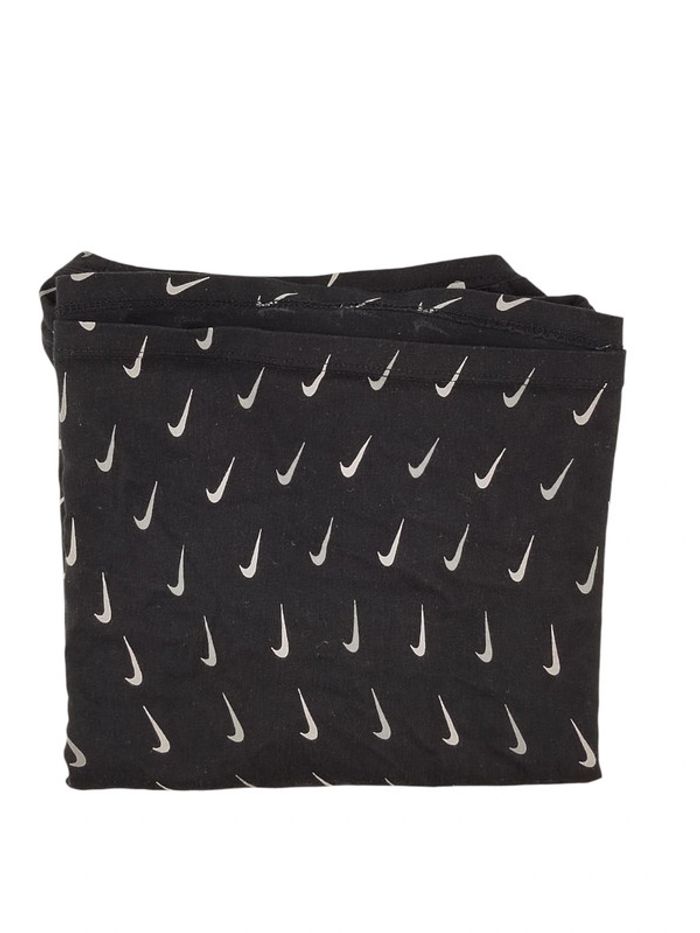 Crop top - photo numéro 2