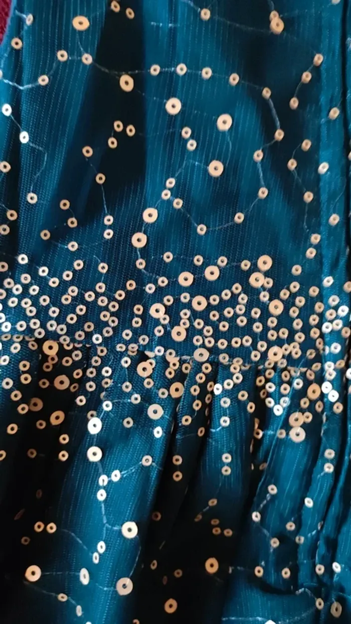 Robe taille 4 ans - photo numéro 7