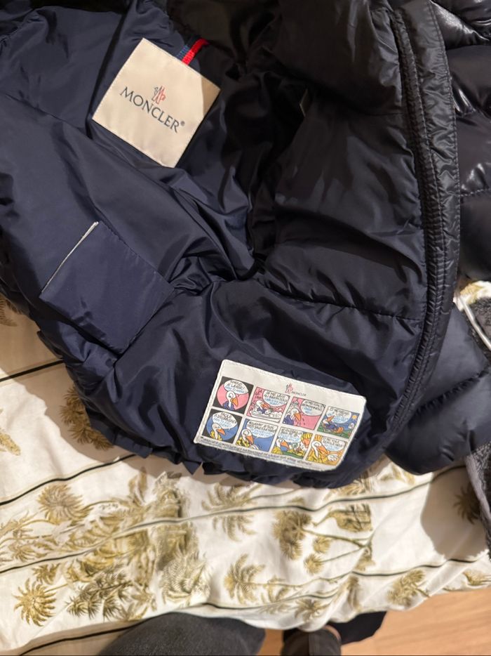Veste moncler 9-12mois - photo numéro 7