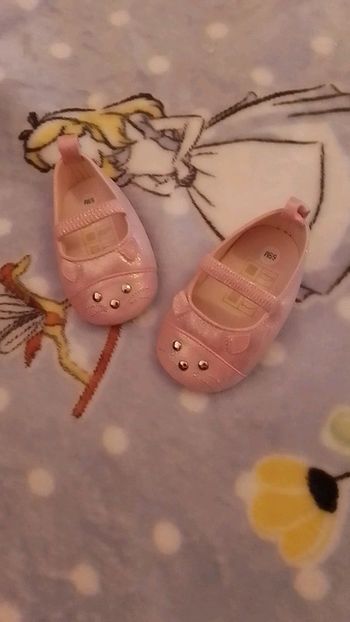 Ballerines Kiabi chat 6/9 mois neuf