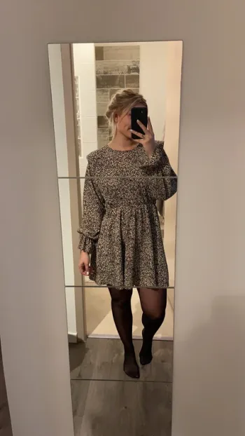 Petite robe Zara