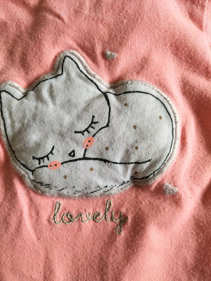 Pyjamas chat - photo numéro 2