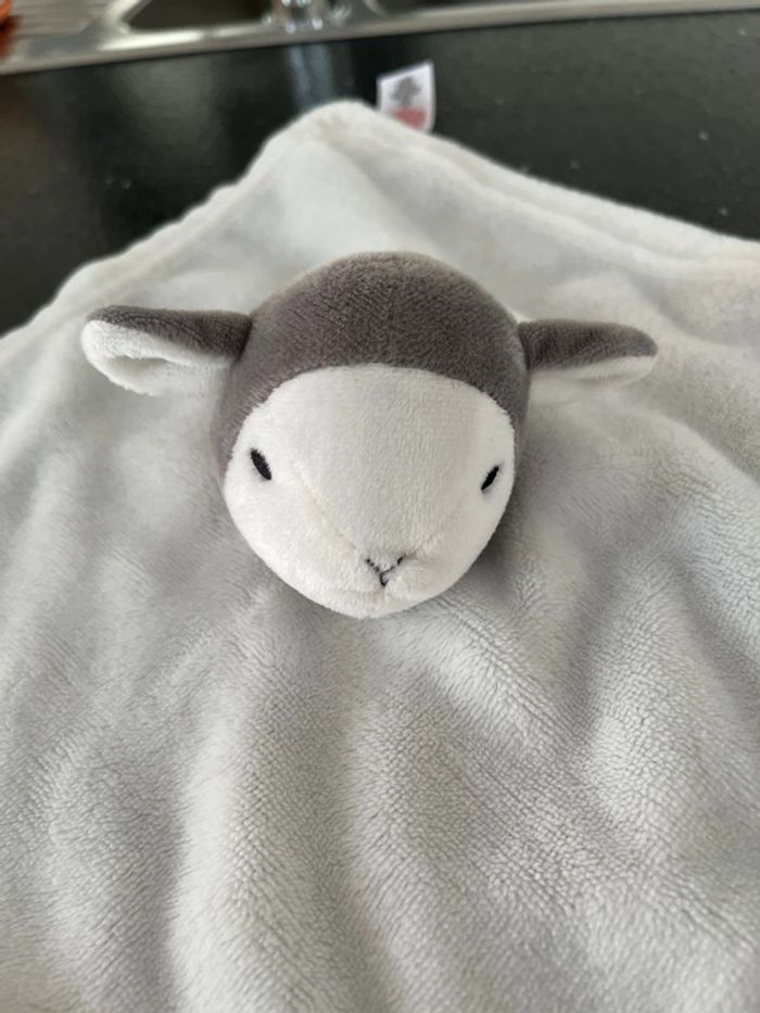 Doudou mouton agneau 🐑 - photo numéro 2