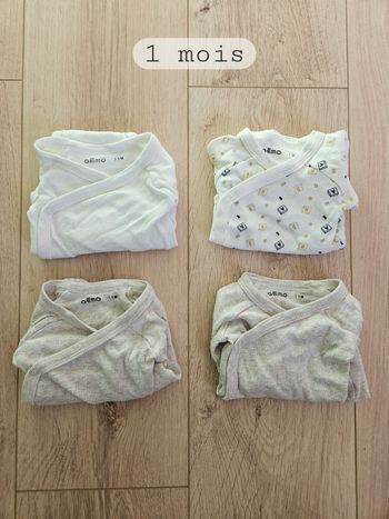 Lot de 4 bodies manches longues - 1 mois
