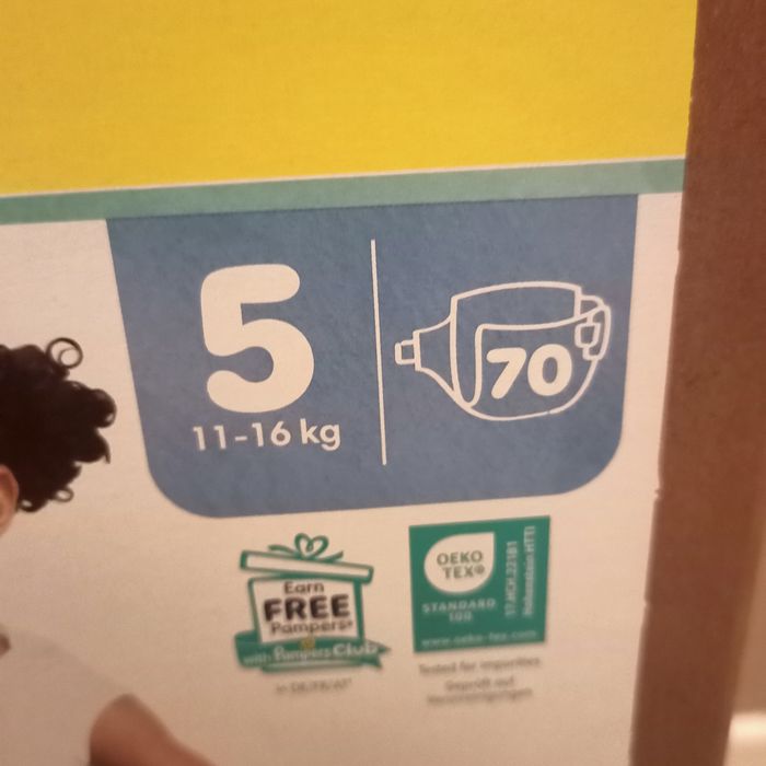 Pampers harmonie taille 5(140 couches) - photo numéro 2
