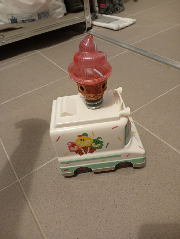 Camion glace VTech - photo numéro 5