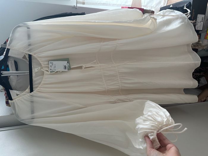 Robe blanche H&M - photo numéro 2