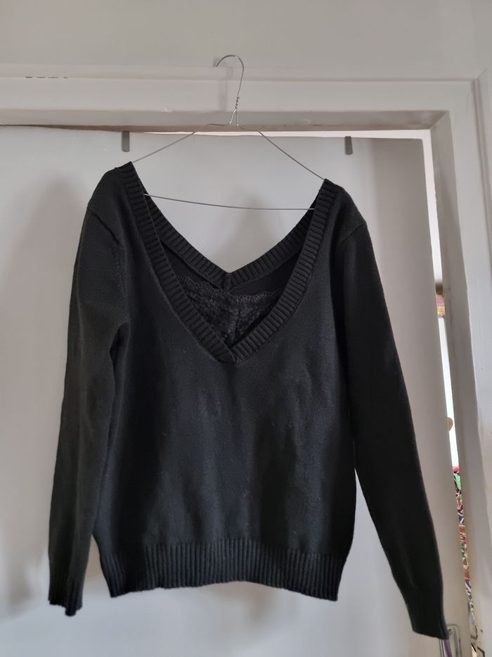 Pull noir