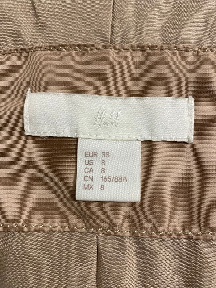 Veste hiver avec capuche  H et M. - photo numéro 6