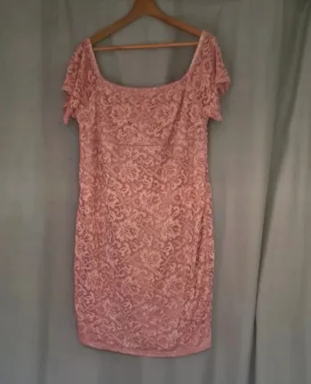 Robe rose