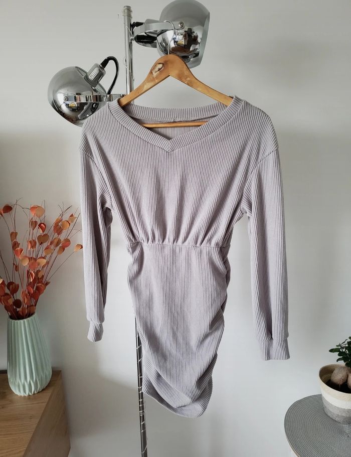 Robe grise