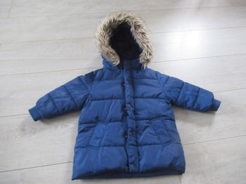 Manteau doudoune à capuche bleu marine taille 18 mois DPAM