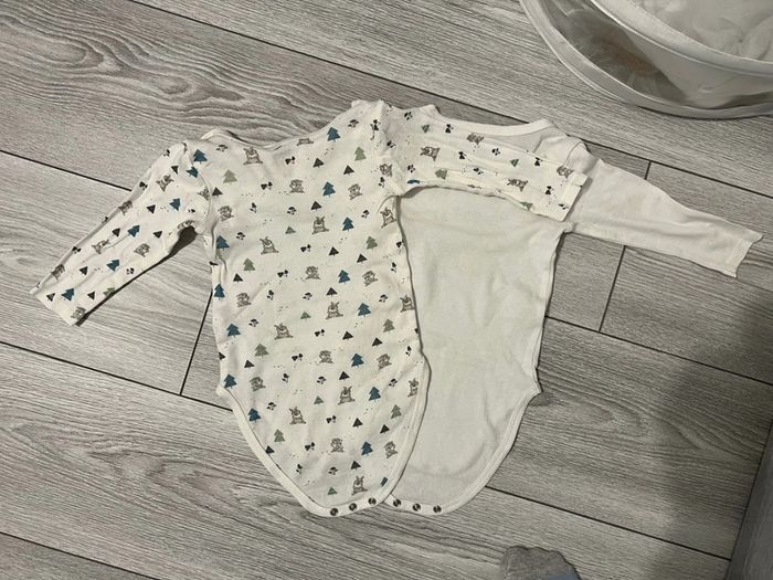 Lot de 2 bodies Disney - photo numéro 2