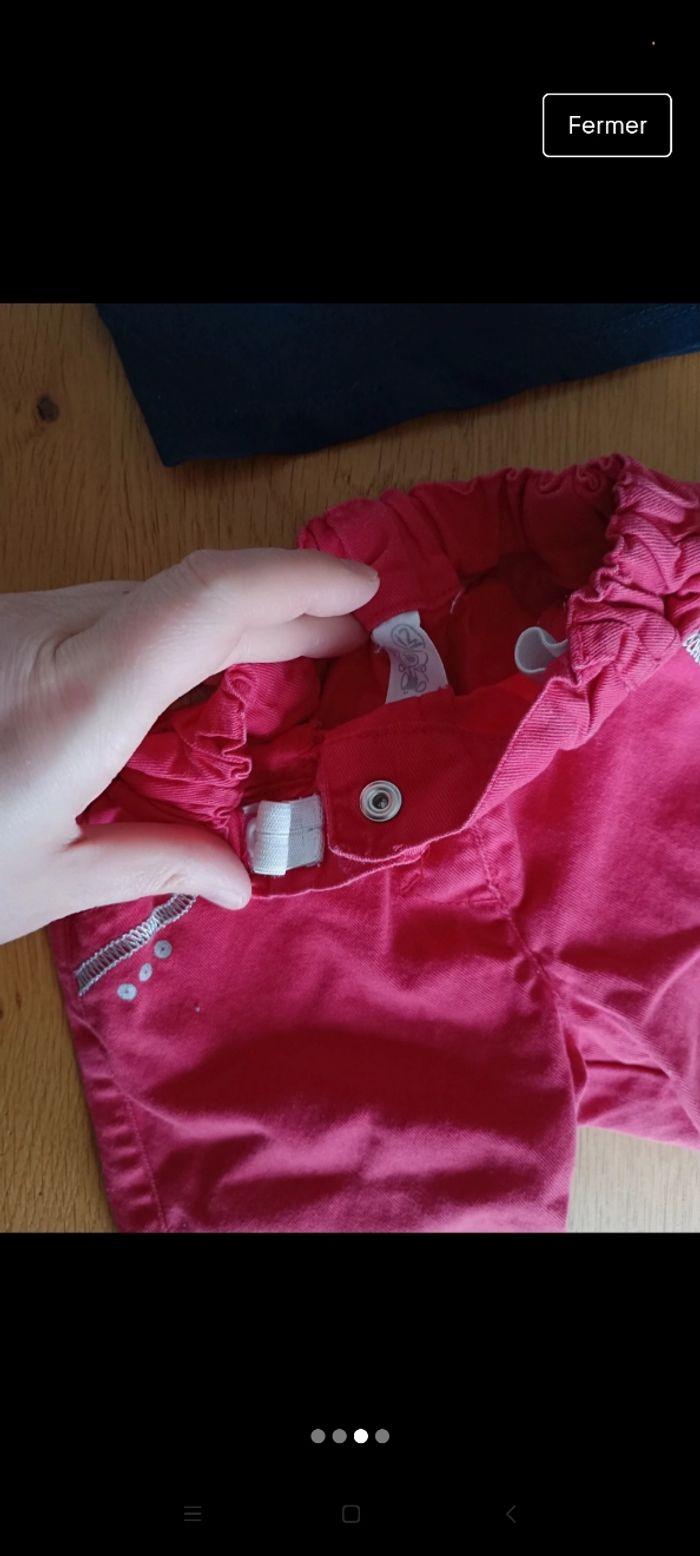 Lot 1 pantalon réglable et un t-shirt manches longues taille 1 an en très bon état. Marque Kiabi et Gémo - photo numéro 3