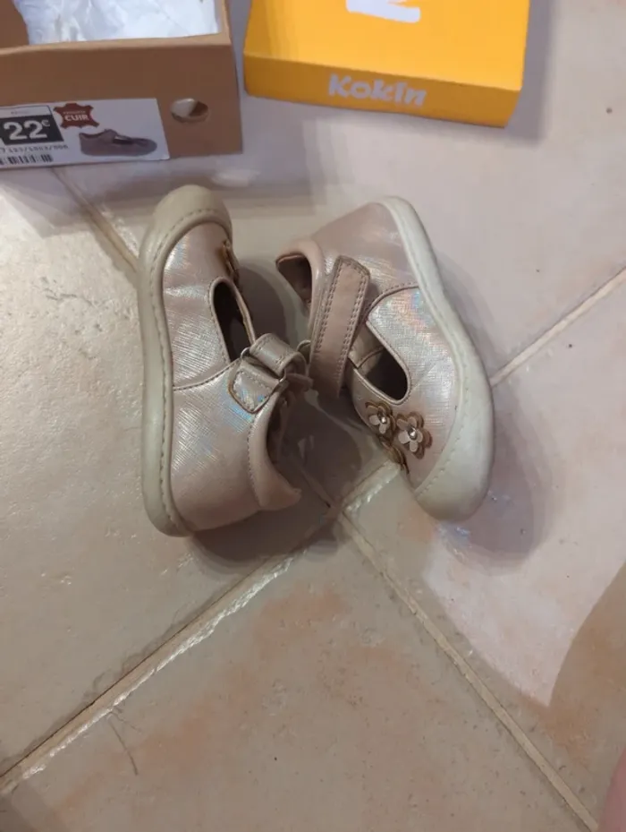 Sandales beige brillante kokin 22 - photo numéro 4