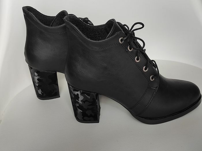 Bottines noir Tallon neuf - photo numéro 5