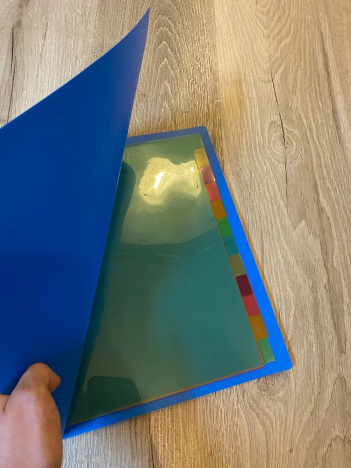 Lot de deux petits classeurs souples, bleu et rouge - photo numéro 6