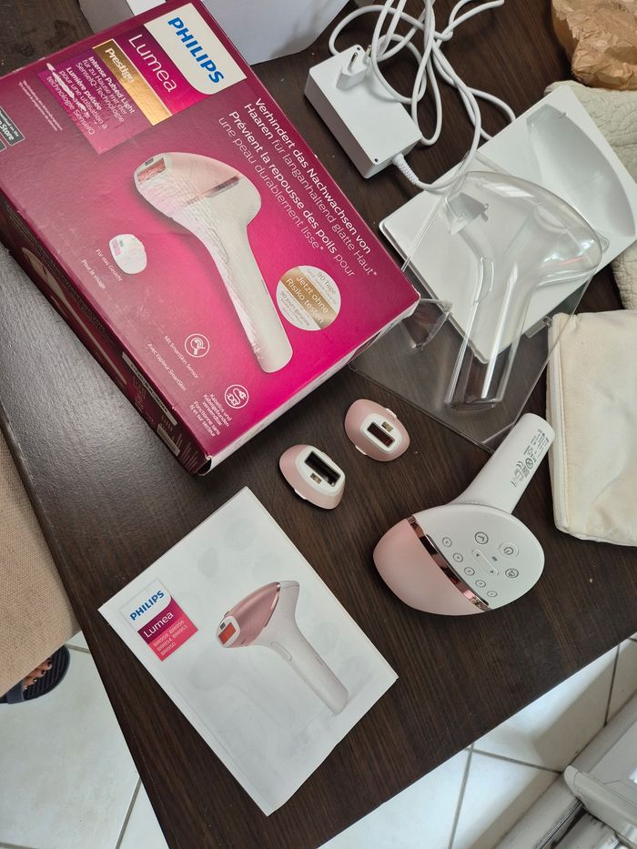 Épilateur lumière pulsée philips lumea prestige