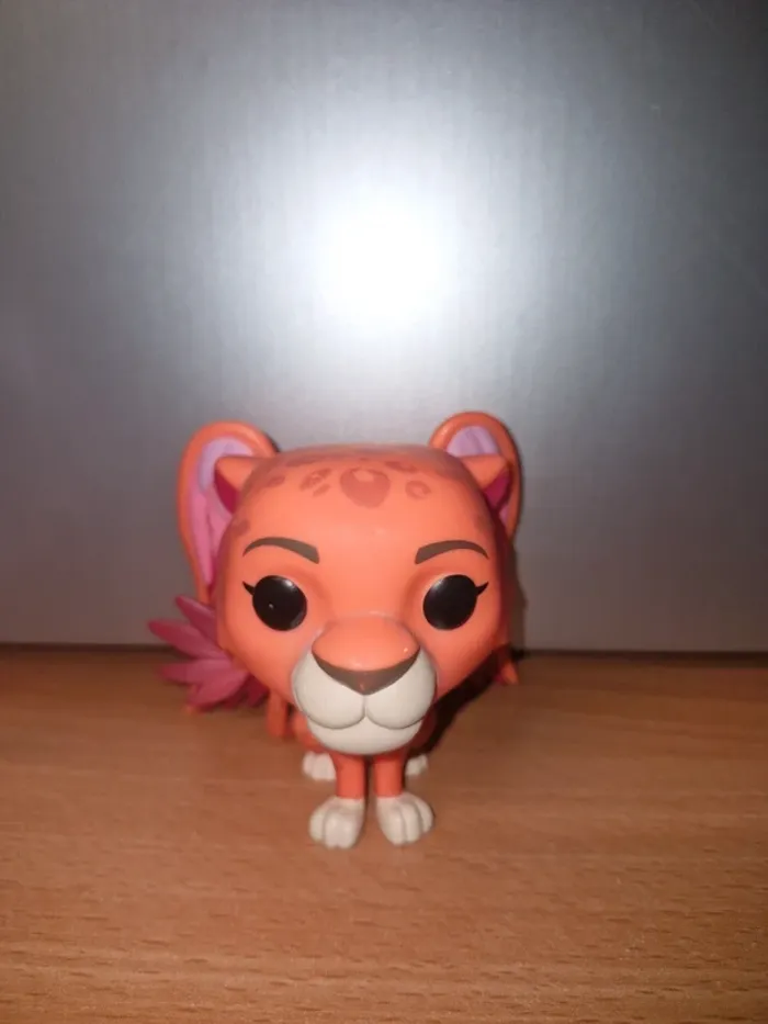 Funko Pop!  Elena of Avalor Luna #319. - photo numéro 3