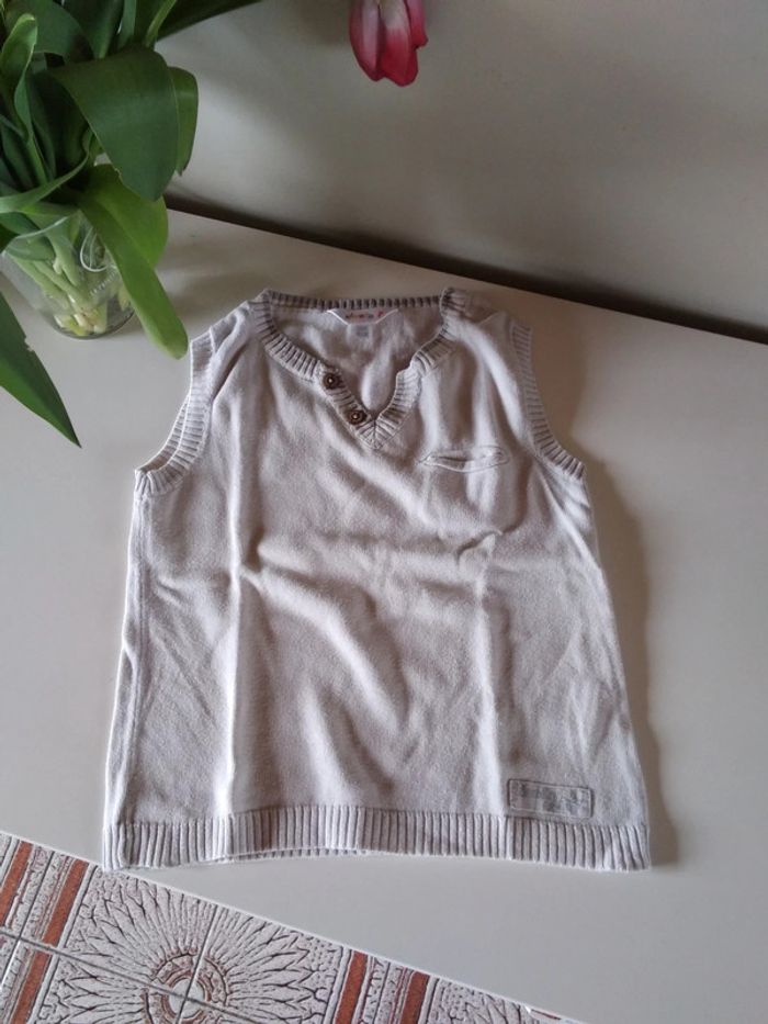 Pull sans manches 24 mois