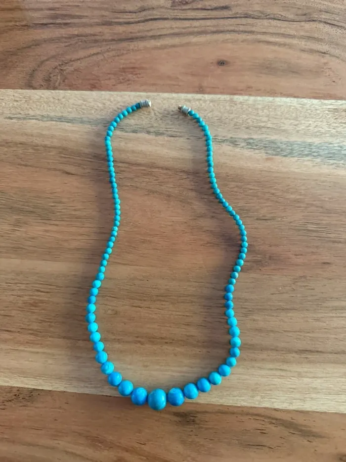 Collier vintage perles bleues