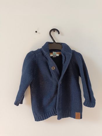 Gilet bleu marine épais 6 mois