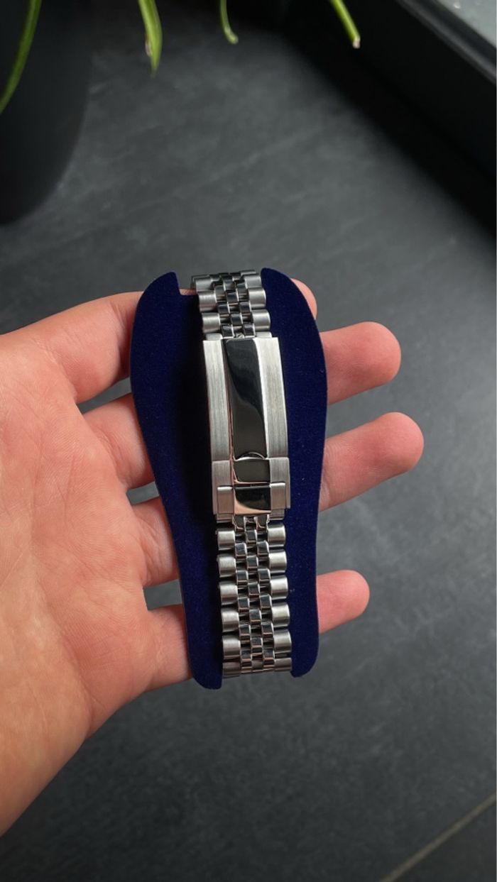 Seiko Mod cadran Datejust Bleu sur mesure avec Bracelet jubilé - photo numéro 3