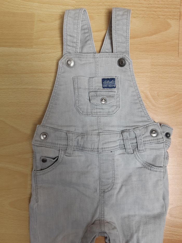 Salopette jeans gris Tape à l'oeil 6 mois TBE - photo numéro 2