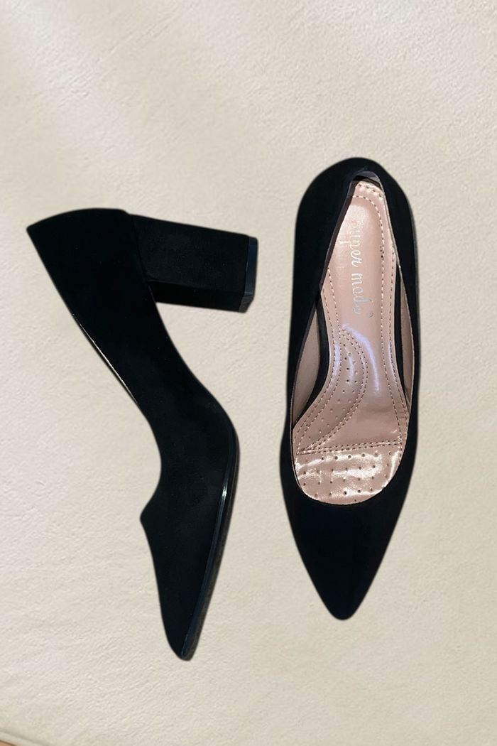 Escarpins noirs à talons carrés 38
