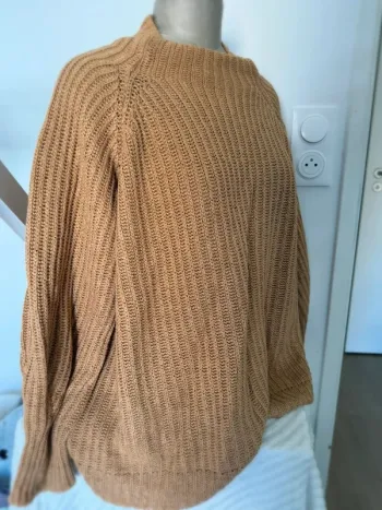 Pull oversize côtelé camel - style décontracté