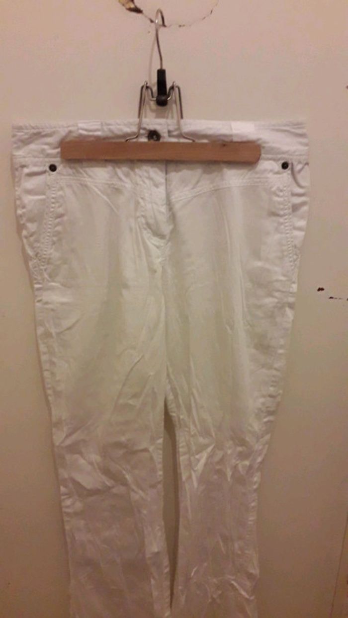 Pantalon patte d'éléphant - photo numéro 2