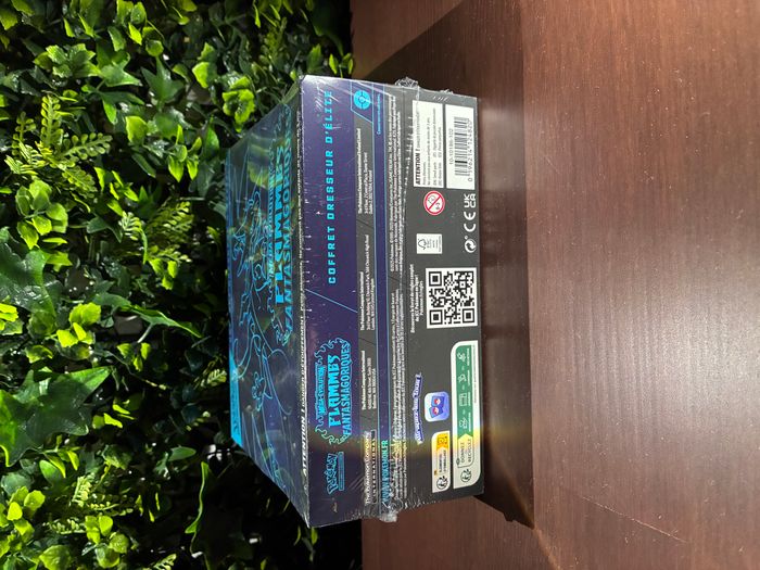 ✨ Coffret dresseur d'élite méga-évolution - flammes fantasmagoriques ✨ - photo numéro 6