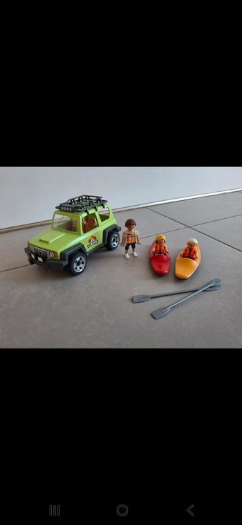 Playmobil  voiture et kayak